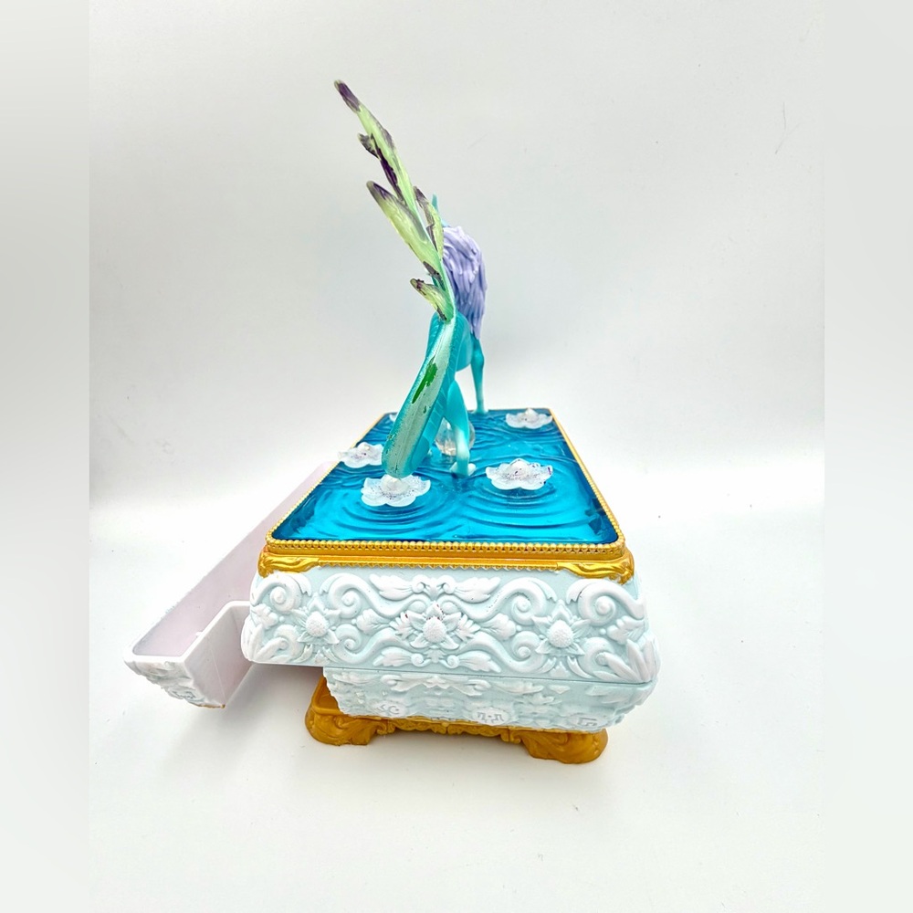 “Raya” movie Blue and Purple “Sisu” Dragon Figurine Set - Picture 8 of 15